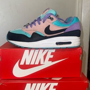 Nike Air Max 1 “Nike Day” (gs)